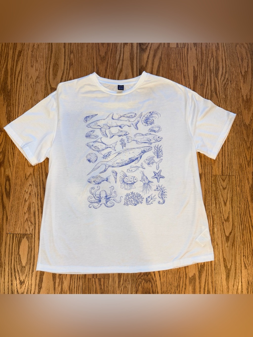 SHEIN Marine Life Graphic Tee